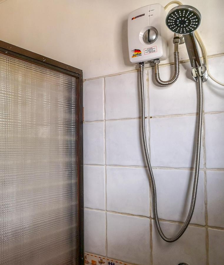 Spinning Cat Hostel (Adults Only) Tagbilaran Extérieur photo