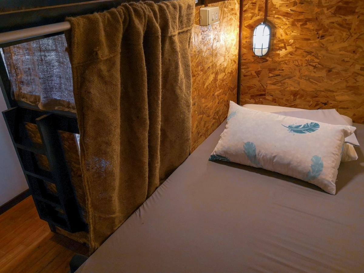 Spinning Cat Hostel (Adults Only) Tagbilaran Extérieur photo