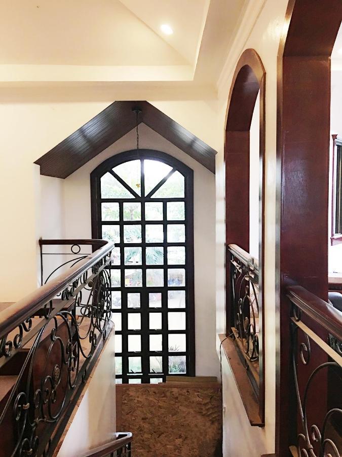 Spinning Cat Hostel (Adults Only) Tagbilaran Extérieur photo