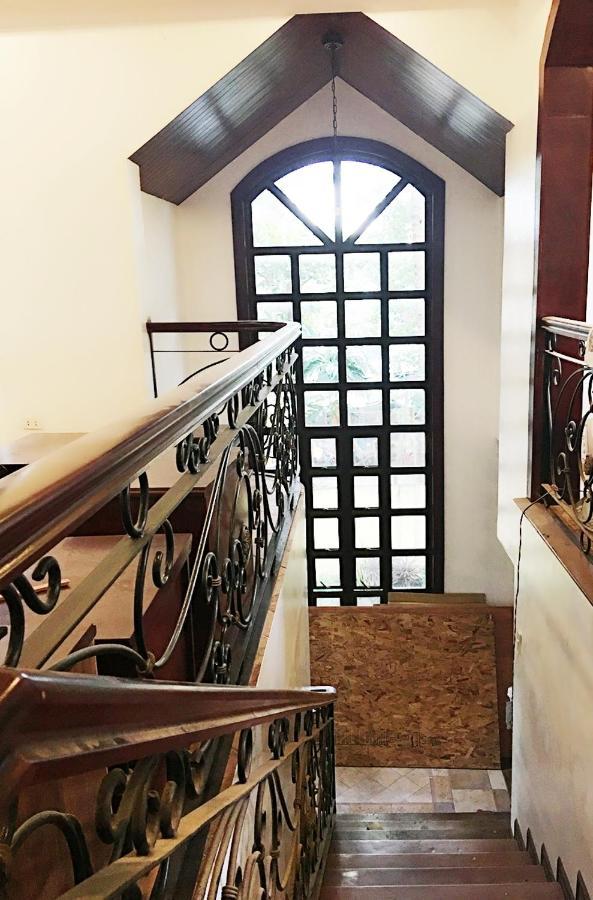 Spinning Cat Hostel (Adults Only) Tagbilaran Extérieur photo